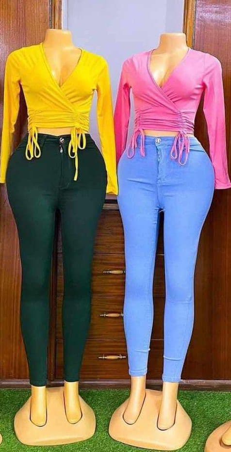 crop top and highwaist